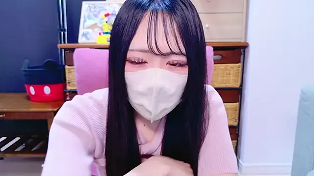 CurvyyAnna – webcam model profile photo Image 8