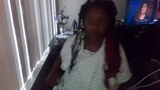 ava_delightt – webcam model profile photo Image 4