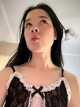 Yui-Ch06 – webcam model profile photo Image 5