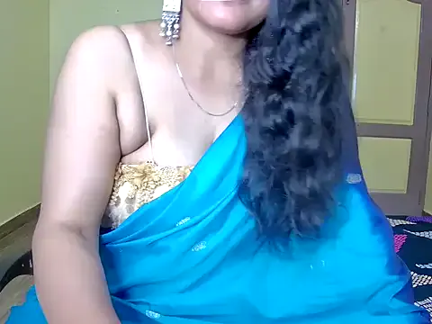 yesonee – webcam model profile photo Image 13