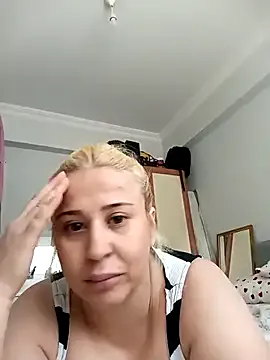 Bustykeyla – webcam model profile photo Image 15