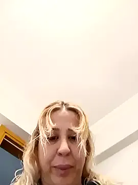 Bustykeyla – webcam model profile photo Image 7