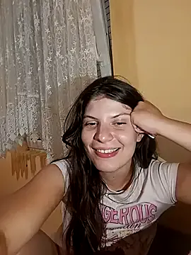 krissone – webcam model profile photo Image 4