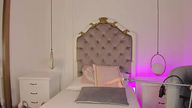 Allylove03 – webcam model profile photo Image 17