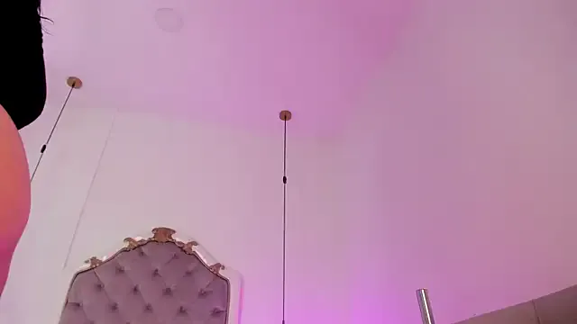 Allylove03 – webcam model profile photo Image 6