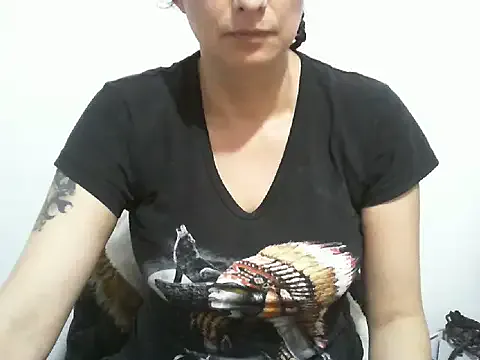 loving_ladies – webcam model profile photo Image 9