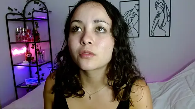 CherryCherry03 – webcam model profile photo Image 12