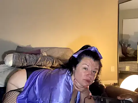 emiilycampbell – webcam model profile photo Image 14