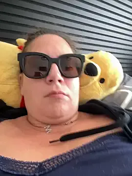 jacques_season – webcam model profile photo Image 5