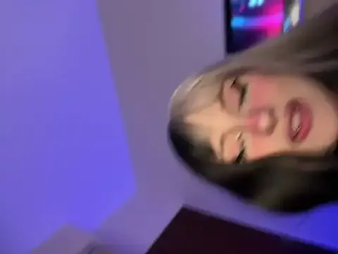 Melissa_cum Image 2