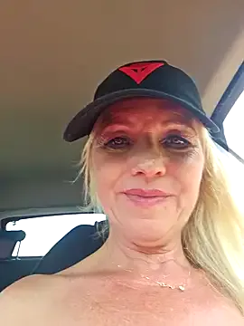 Sweet___Emily – webcam model profile photo Image 4