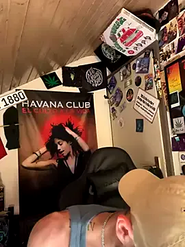 RosieCheeks_ – webcam model profile photo Image 3