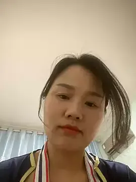 stefania_lerner – webcam model profile photo Image 2