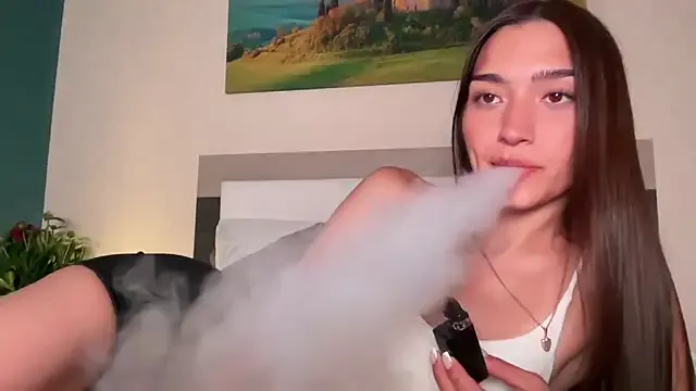 Shaoula – webcam model profile photo Image 6