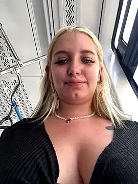 Milkyy_wway Image 17