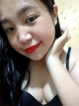 Alina03210 – webcam model profile photo Image 12