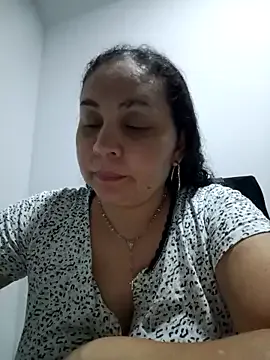 _mito_69 – webcam model profile photo Image 8