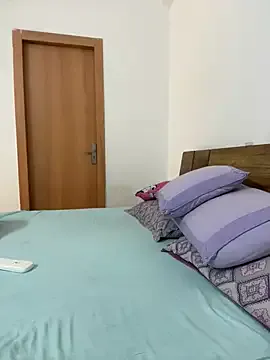 queen_kitty1818 – webcam model profile photo Image 11