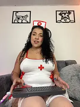 Lustunionn – webcam model profile photo Image 12