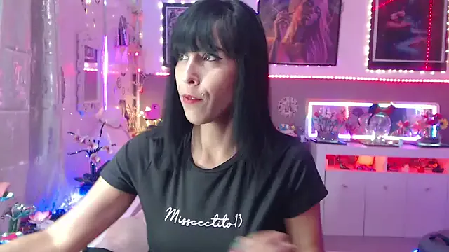 Simone_Miller – webcam model profile photo Image 8