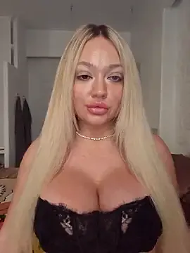 Cumonmme – webcam model profile photo Image 17