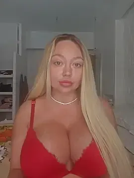 Cumonmme – webcam model profile photo Image 4