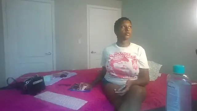 Miss__Malaika – webcam model profile photo Image 3