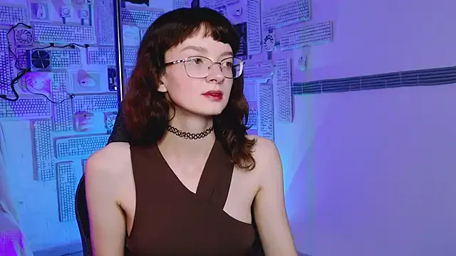emma_morgann – webcam model profile photo Image 15