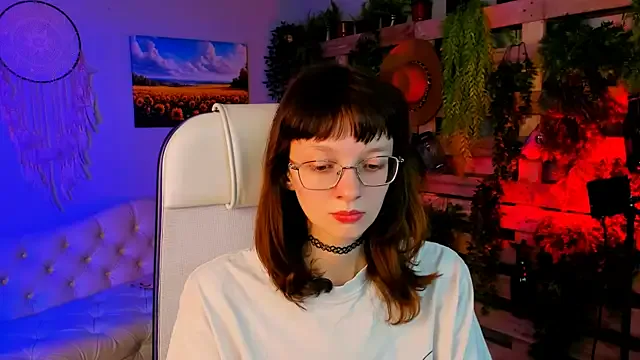 emma_morgann – webcam model profile photo Image 19