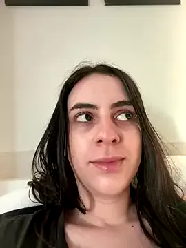 ceceliapidcock – webcam model profile photo Image 3