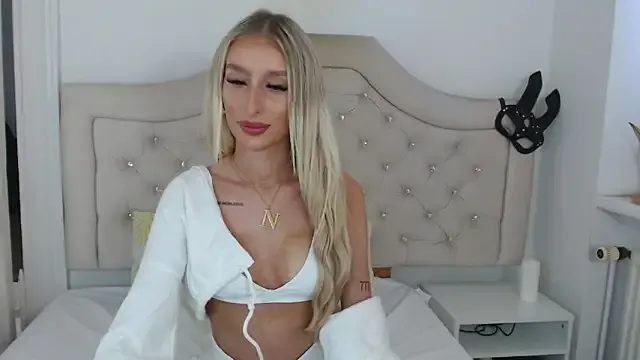 l1l_lola – webcam model profile photo Image 13