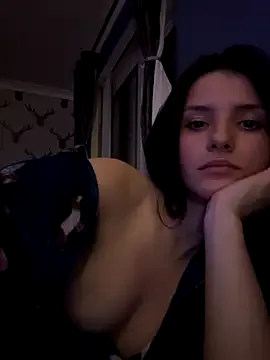 biancasuger – webcam model profile photo Image 9
