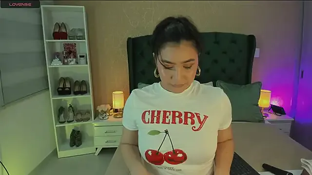 Clinic_Sexy – webcam model profile photo Image 7