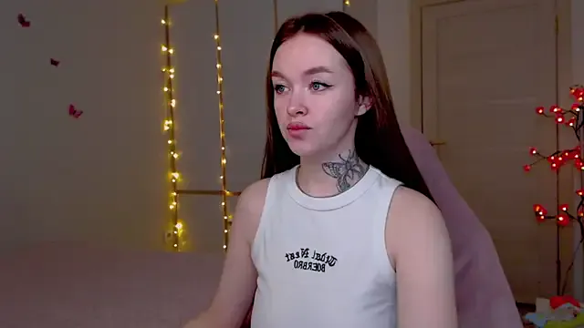 RedAssHottie – webcam model profile photo Image 10
