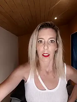 greatcoincidence – webcam model profile photo Image 3