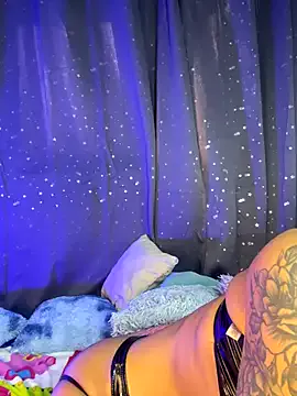 royalgirls_x – webcam model profile photo Image 15