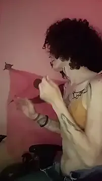 maki-ayy – webcam model profile photo Image 18