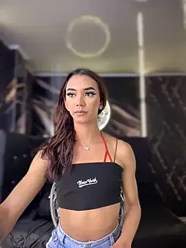 BunnyDiamond1 – webcam model profile photo Image 4