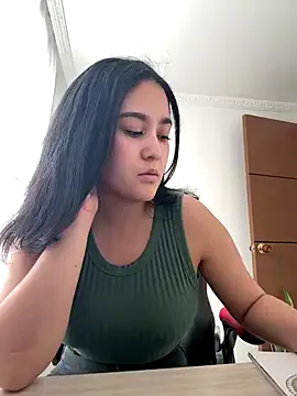 Nina_lovi Image 15