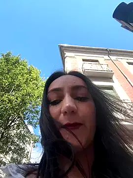 CurvyJules69 – webcam model profile photo Image 15