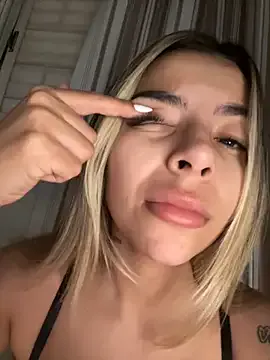 brutal_nympho99 – webcam model profile photo Image 13