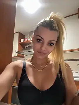 Telugu-Rowdy-pilla – webcam model profile photo Image 12