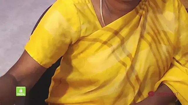avroramy – webcam model profile photo Image 9