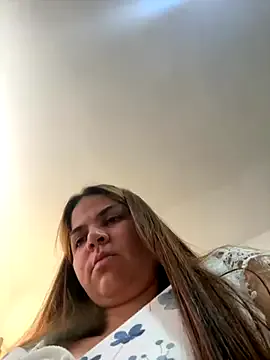 Alyshanon18 – webcam model profile photo Image 16