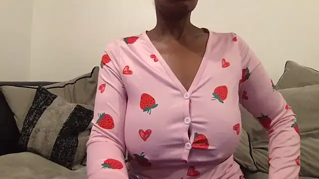 brutal_nympho99 – webcam model profile photo Image 16