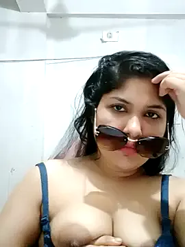 IdaJonesy – webcam model profile photo Image 8