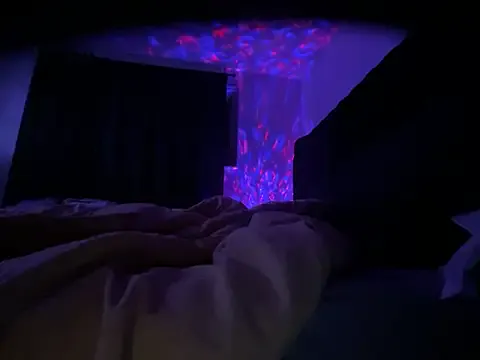 emiilycampbell – webcam model profile photo Image 3