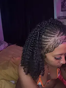 emiilycampbell – webcam model profile photo Image 4