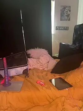 emiilycampbell – webcam model profile photo Image 5