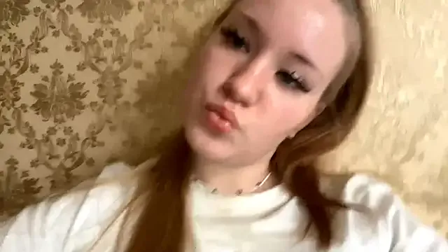 psilybaby – webcam model profile photo Image 2
